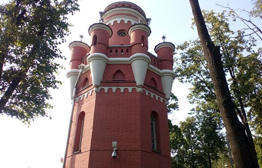 Дворцовая башня